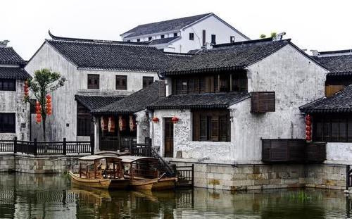 海南媒体：海南琼中女足引进两名澳超外援 目标女超联赛保级